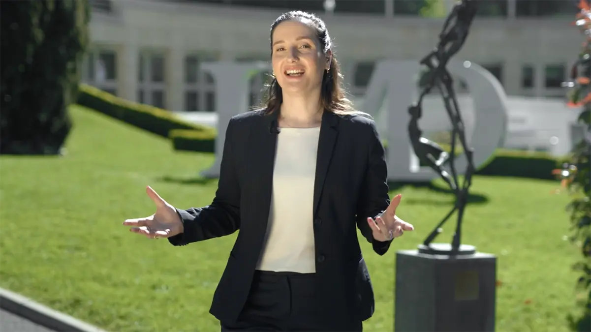 Réalisation d'une vidéo d'entreprise (corporate) pour IMD par l'agence Fullframe Creative.