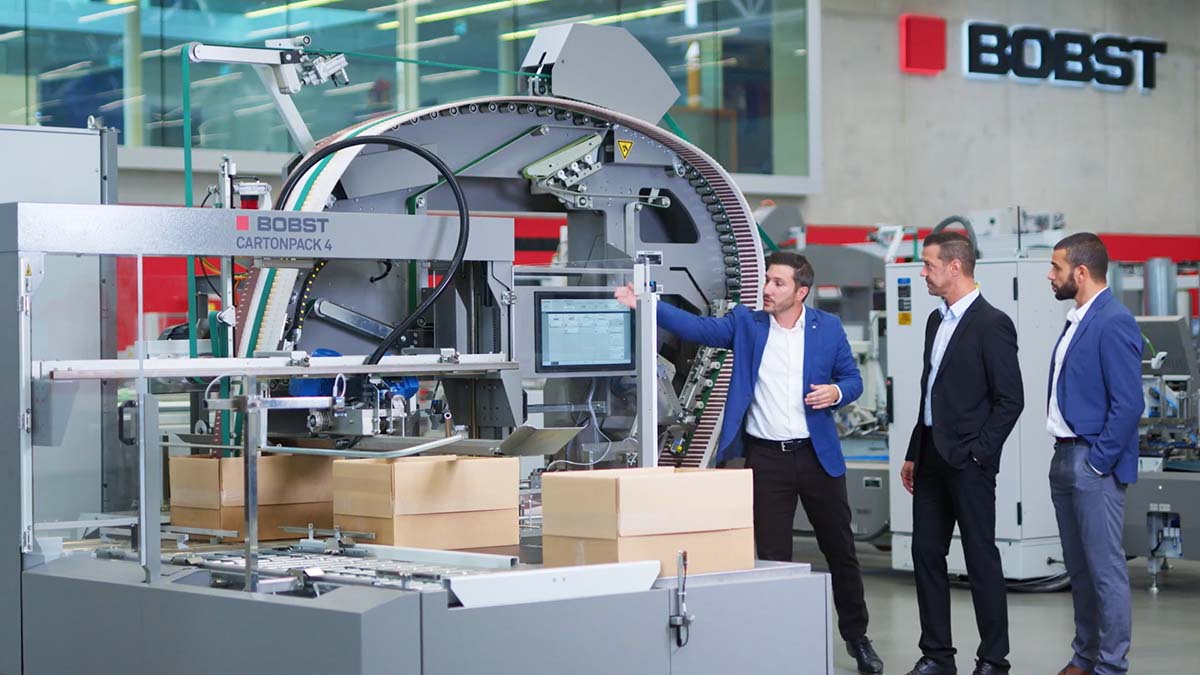 Corporate photography of a sales rep in action at Bobst near Lausanne by the Fullframe Creative Agency.