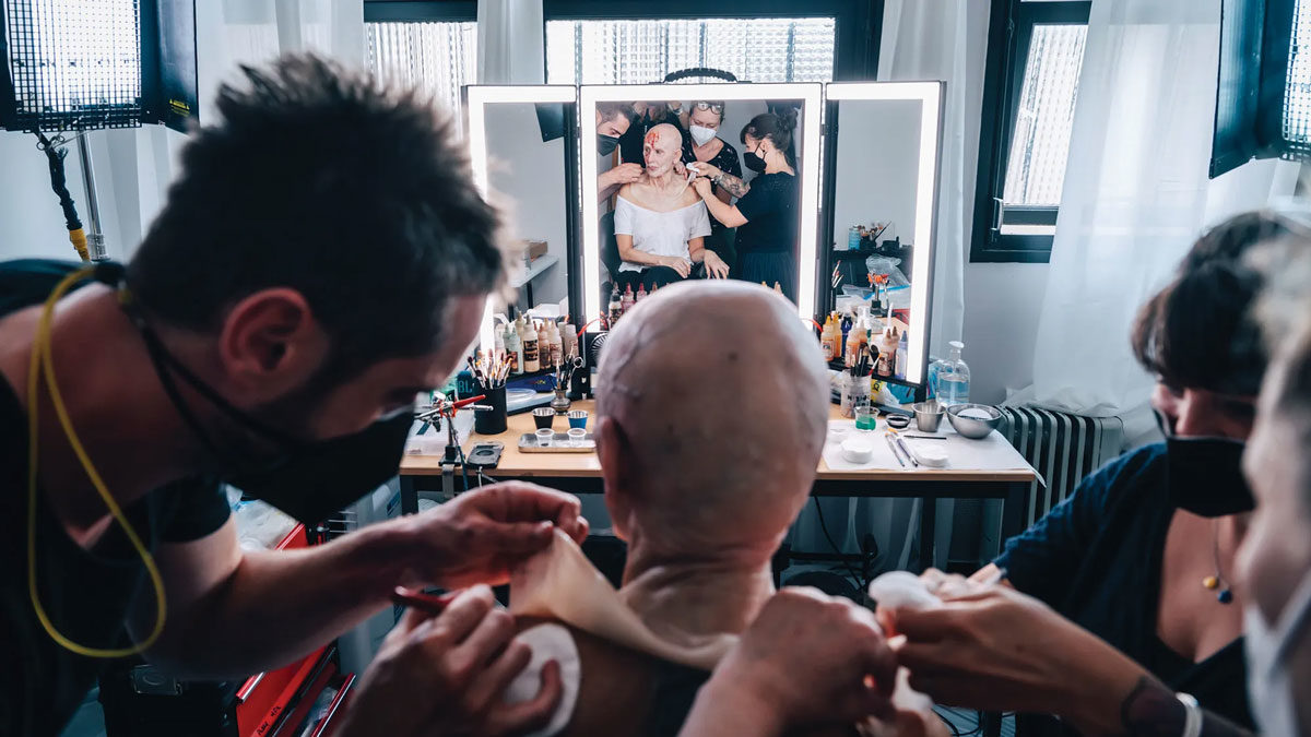 A behind the scenes image of vfx makeup on set The Substance, image from The Hollywood Reporter , for the fullframe blog on practical effects in 2024